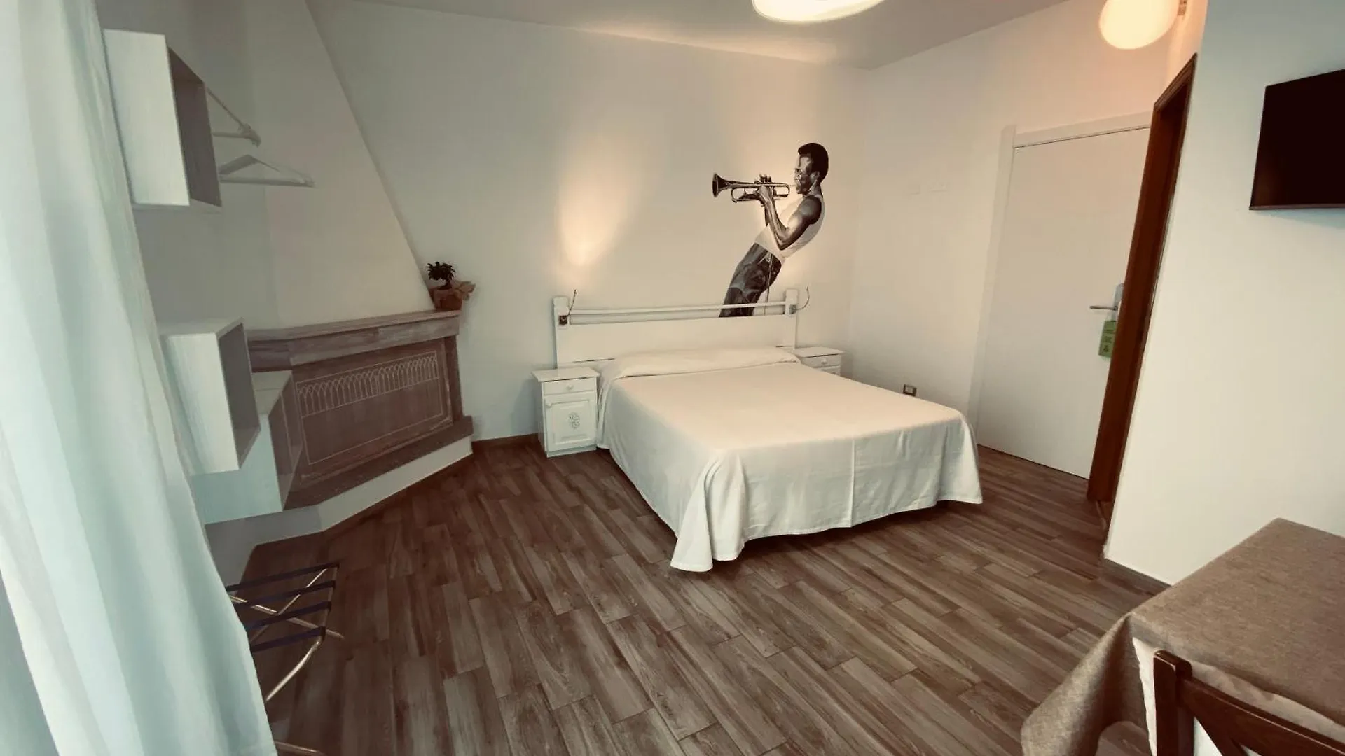 Locanda Degli Artisti Tortolì Inn