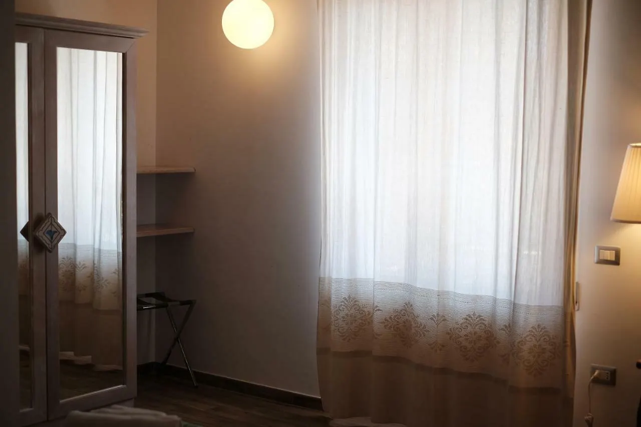 ** Inn Locanda Degli Artisti Tortolì Italia