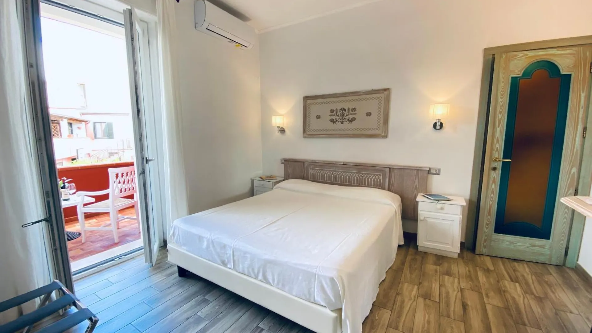 Locanda Degli Artisti Tortoli 2*,