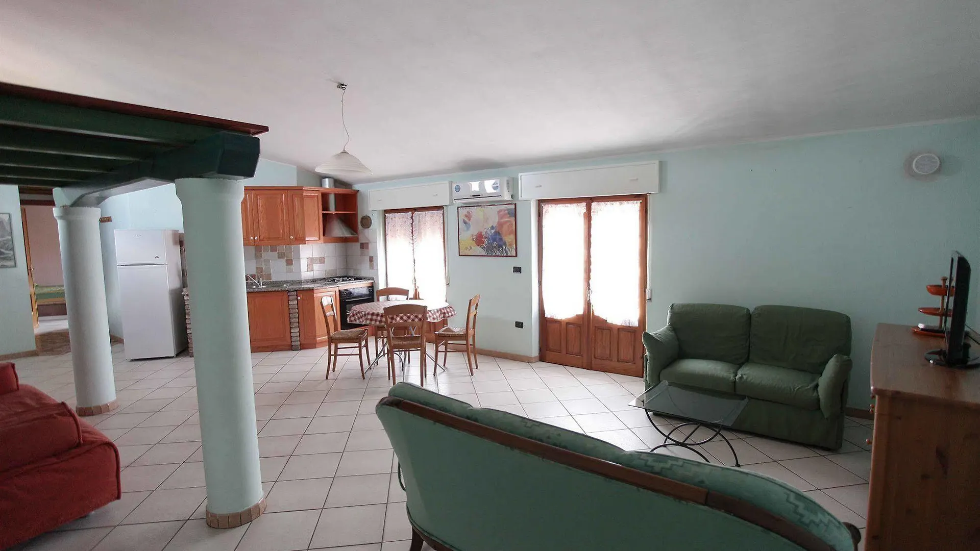 Locanda Degli Artisti Tortoli Inn